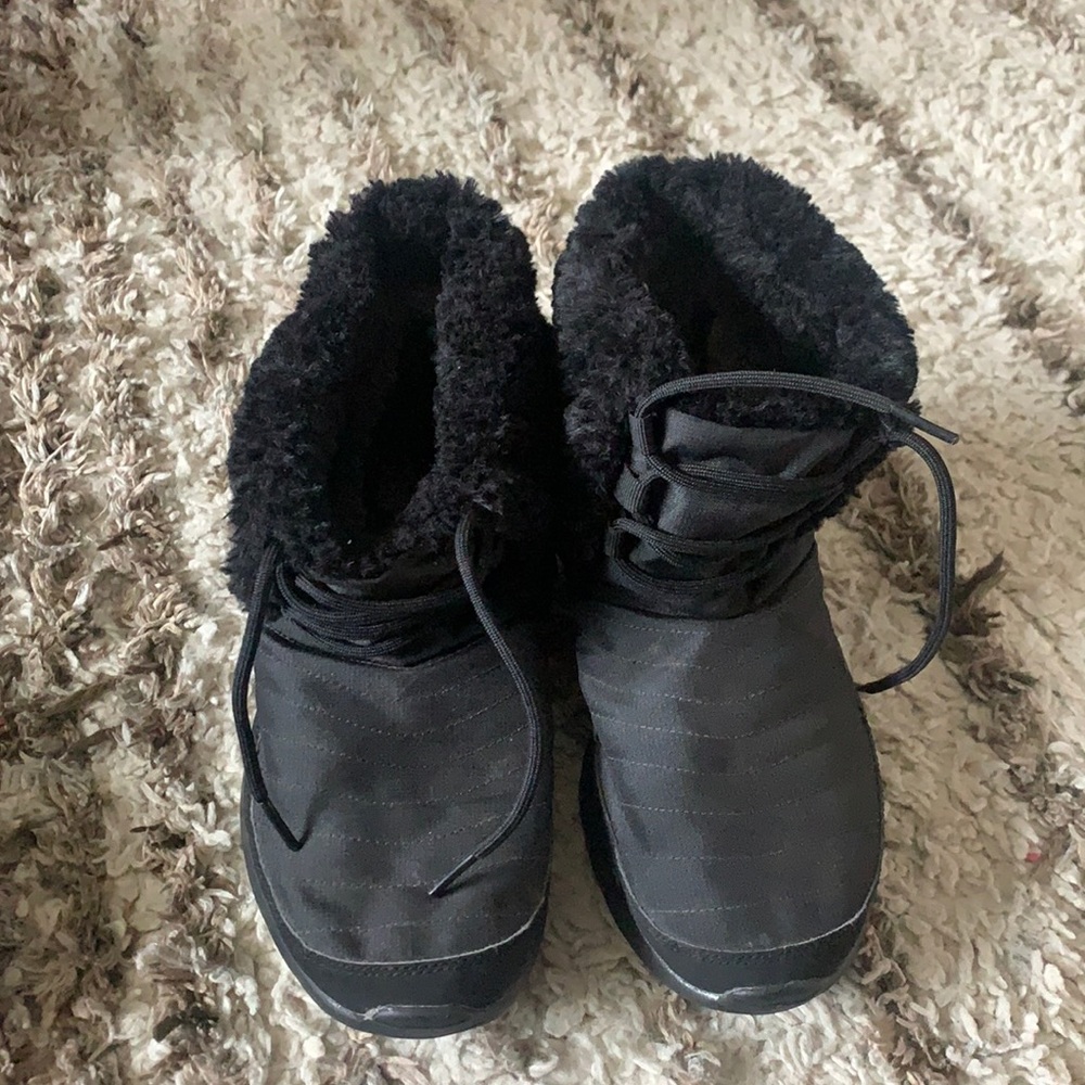 Nike winter boots